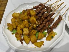 -犇逸·乐山跷脚牛肉·四川现炒(览海店)