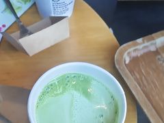 -星巴克(深圳新沙天虹店)