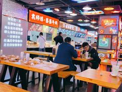 -八一路好吃街(雨田商务大厦店)