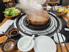-阿山卓·野生菌火锅·纳西火塘烤肉