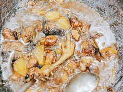 -哈尔滨东北铁锅炖(都督街店)