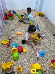 -蹦蹦乐园(南桥百联店)