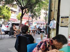 -甘记肥肠粉(马鞍北路店)