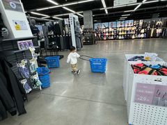 -迪卡侬(徐泾店)
