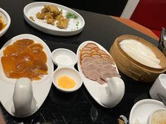 -皇城根·烤鸭·鱼头·家常菜(欧亚大观乐活城店)
