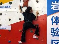 -迪卡侬(民族东店)