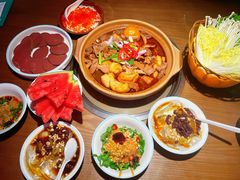 -蔡婶牛腩牛杂煲(长安万科店)
