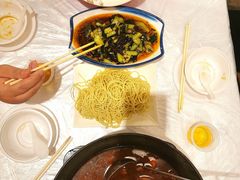-霄汉牛三鲜湖北砂锅菜(万松园2店)