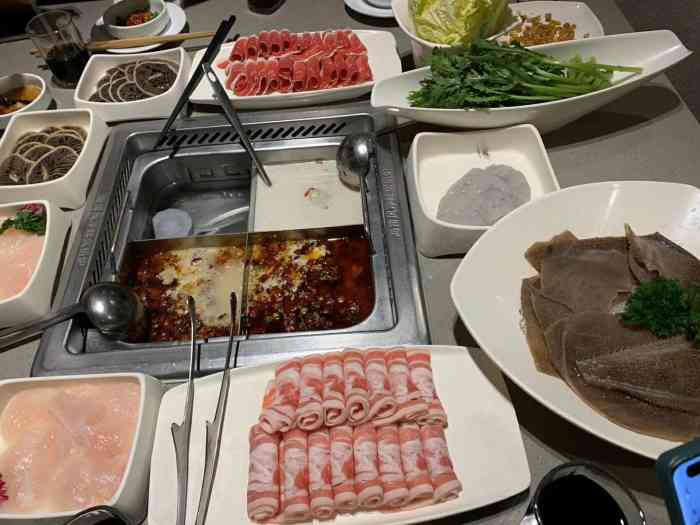 海底捞火锅德思勤四季汇店