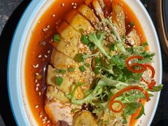 魔幻朋克棒棒鸡-山城外·非遗酸菜鱼(蜀都万达店)