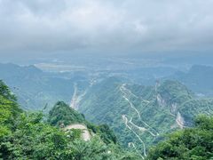 -富正毅三下锅·湘西韵味(天门山索道店)