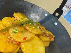 -靓虾二哥长沙地标小龙虾(五一广场店)