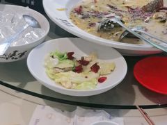 -渔语鱼酸菜鱼新川菜(来福士店)