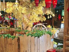 -老滇山寨•云南特色菜•地方菜•民族风情歌舞表演(金碧店)