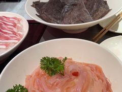 -洞子口重庆鲜货火锅(楚翘城旗舰店)