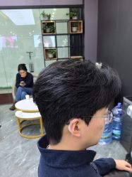 -藤野造型烫染·漂发