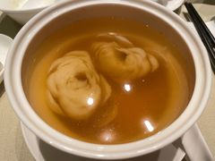 九年百合炖金汤-皇朝会.经典传统粤菜(外滩店)