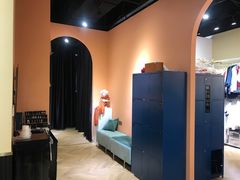 -白衬衫照相馆(五彩店)
