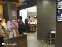 -麦当劳(宝山大厦店)