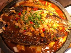 -鸣记脆皮烤鱼·海鲜烤鱼(三八广场店)