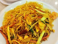 -明记港式烧腊茶餐厅(下沙店)