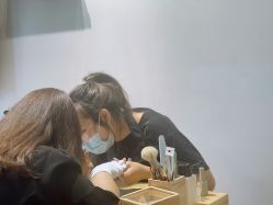 -芮娅时光半永久纹眉·美甲美睫·皮肤管理