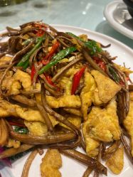 -鑫淼餐饮娱乐中心(江东街店)