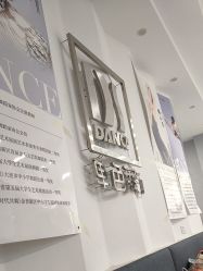 -单色舞蹈