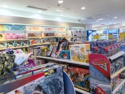 -爱婴室(上海紫荆广场店)