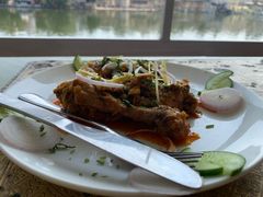 -Lake Shore Hotel & Restaurant