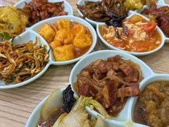 -晓宇盒饭(民安街店)