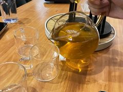 琥珀金枝-雕刻时光咖啡馆(交大店)