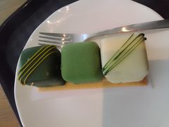 春·茶三现-星巴克(蔡伦路店)