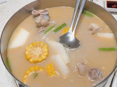 -肥仔文澳门猪骨煲(南京西路店)