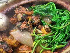 招牌家鸡煲-渝君重庆火锅(嘉宾路店)