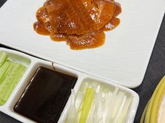 -艳阳天民俗村(公园路店)