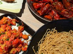 -巴厘龙虾·榜首油焖大虾(音乐学院·沿江酒馆店)