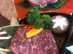-炼火烤肉店