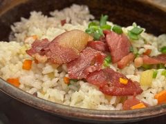 -香巴拉云南餐厅(华莱坞店)