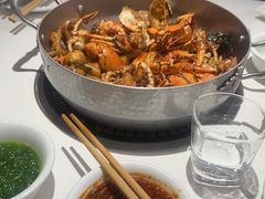 -七欣天香辣蟹火锅(闵行浦江欢乐颂店)