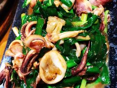 -老东镇啤酒屋海鲜加工·蒸汽海鲜·海鲜烧烤(台东店)