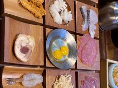 -银米·云南传统过桥米线(双廊黑金冠店)