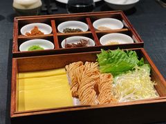 沂蒙山煎饼-鲁采LU STYLE(新天地店)