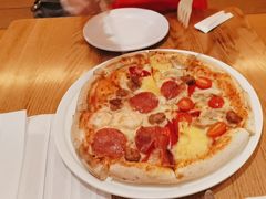 -城市大道红炉披萨烘焙坊