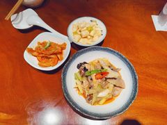 -李犟大爆鳝面·手工蟹黄包(湖滨西湖店)