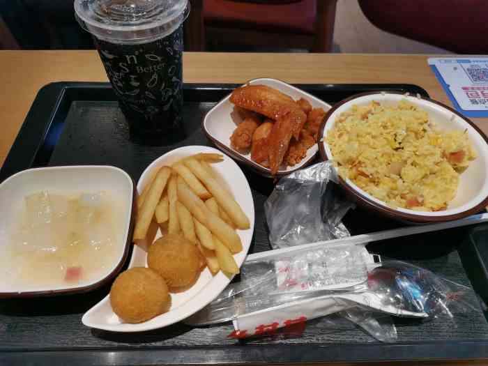 乡村基(永川兴龙大道店)-"中式快餐,整体装修风格和某k某m有点类似.