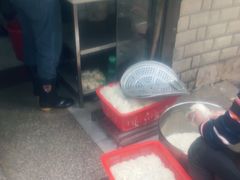 -覃肥叔桂林米粉(粮道街店)