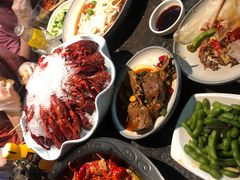 -指爱龙虾(金杨路总店)