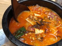 -蒙自源过桥米线(红谷滩万达店)