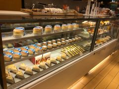 面包甜点陈列柜-御蝶坊生日蛋糕KNAC(创业店)